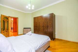 Апартаменты Apartment On Al Bahar Баку Апартаменты с 3 спальнями-28
