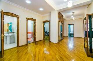 Апартаменты Apartment On Al Bahar Баку Апартаменты с 3 спальнями-62