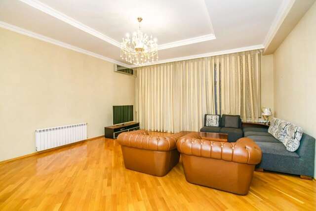 Апартаменты Apartment On Al Bahar Баку-20